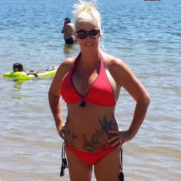 👙 RED BIKINI 👙 - Picture 11 of 11